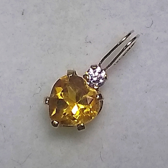 Mini 14KT Gold Citrine Heart & Diamond Vntg Charm / Pendant Clyde Duneier - Picture 2 of 5